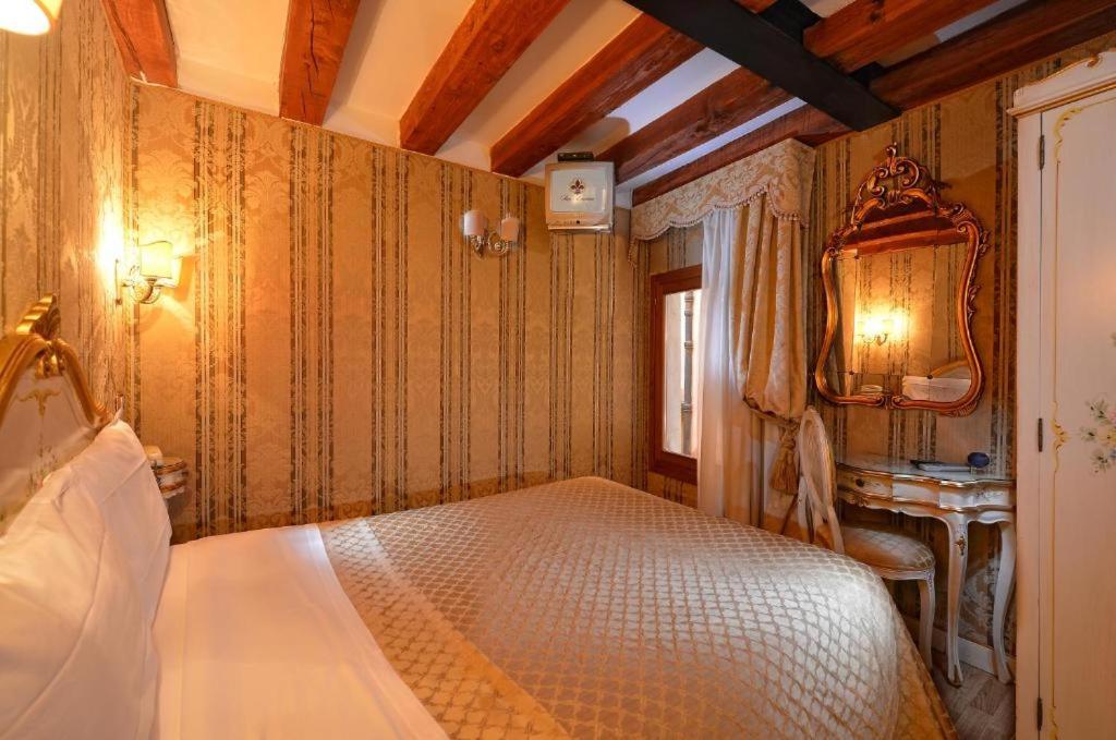 Residenza Hotel San Maurizio 7 Residenza Hotel San Maurizio 7