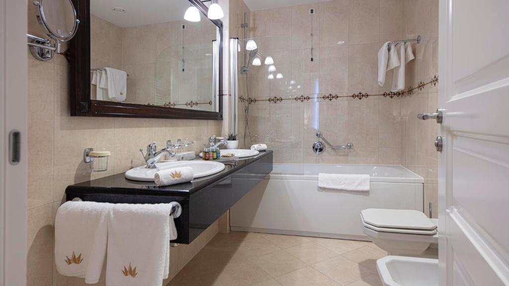 Royal Princess Hotel 4 Royal Princess Hotel 4