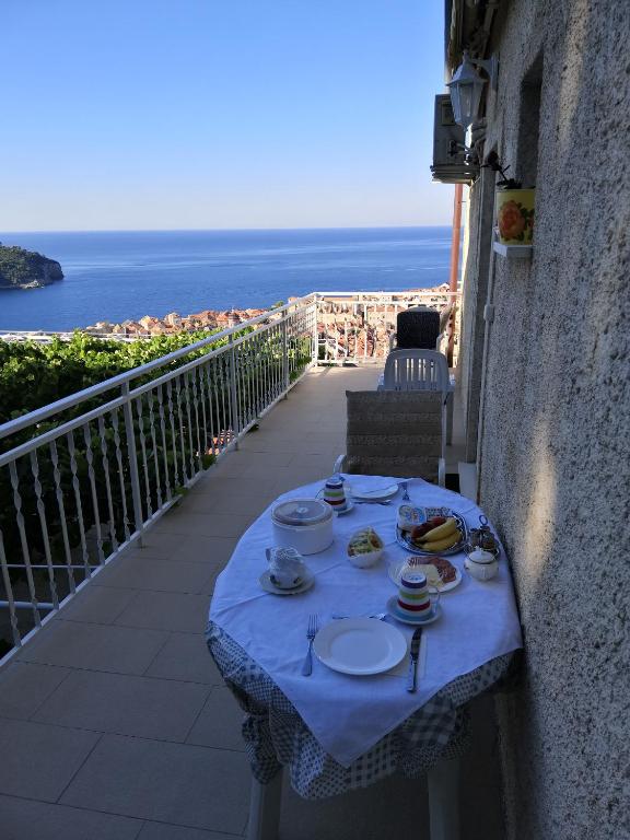 Guest House Blaise 8 Guest House Blaise 8