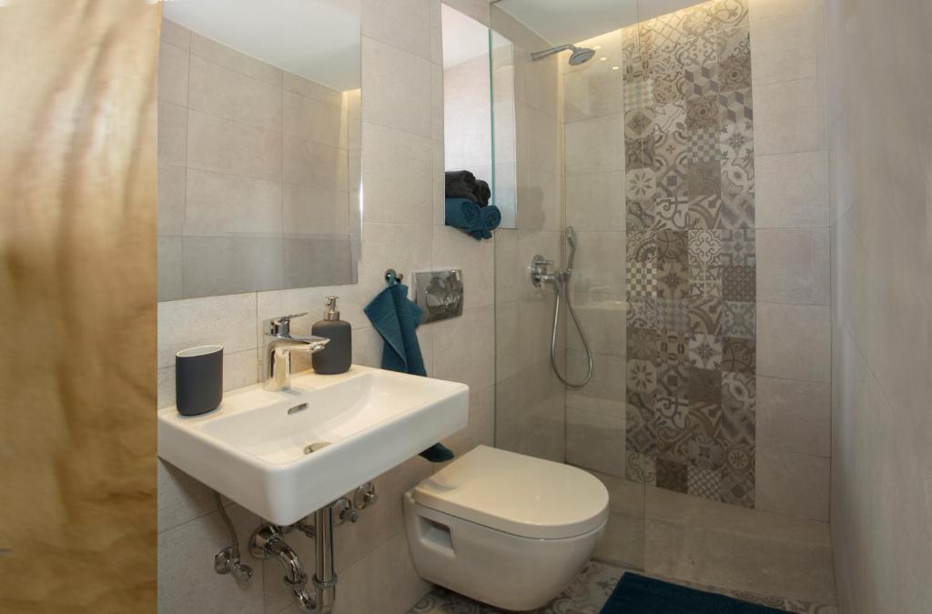 Situs Residence 4 Situs Residence 4