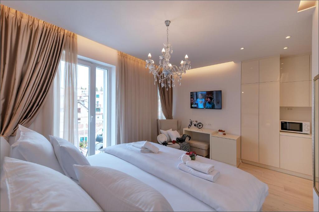 Via Porto Rooms 9 Via Porto Rooms 9