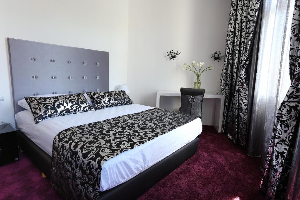 Starlight Luxury Rooms 10 Starlight Luxury Rooms 10