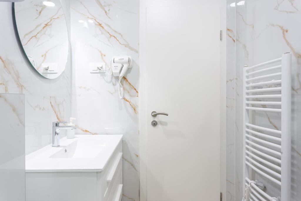 Luxury Rooms Fetivi 9 Luxury Rooms Fetivi 9