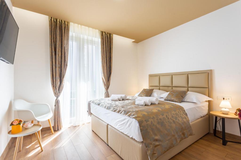Luxury Rooms Fetivi 6 Luxury Rooms Fetivi 6