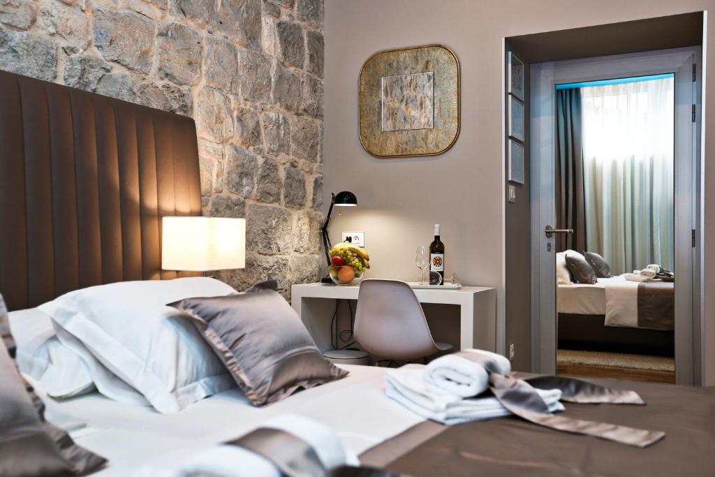 Riva Luxury Rooms 3 Riva Luxury Rooms 3