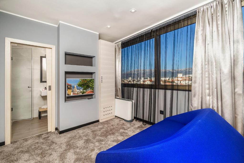 The View Luxury Rooms 7 The View Luxury Rooms 7