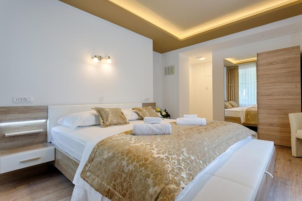 Luxury Rooms Floramye 6 Luxury Rooms Floramye 6