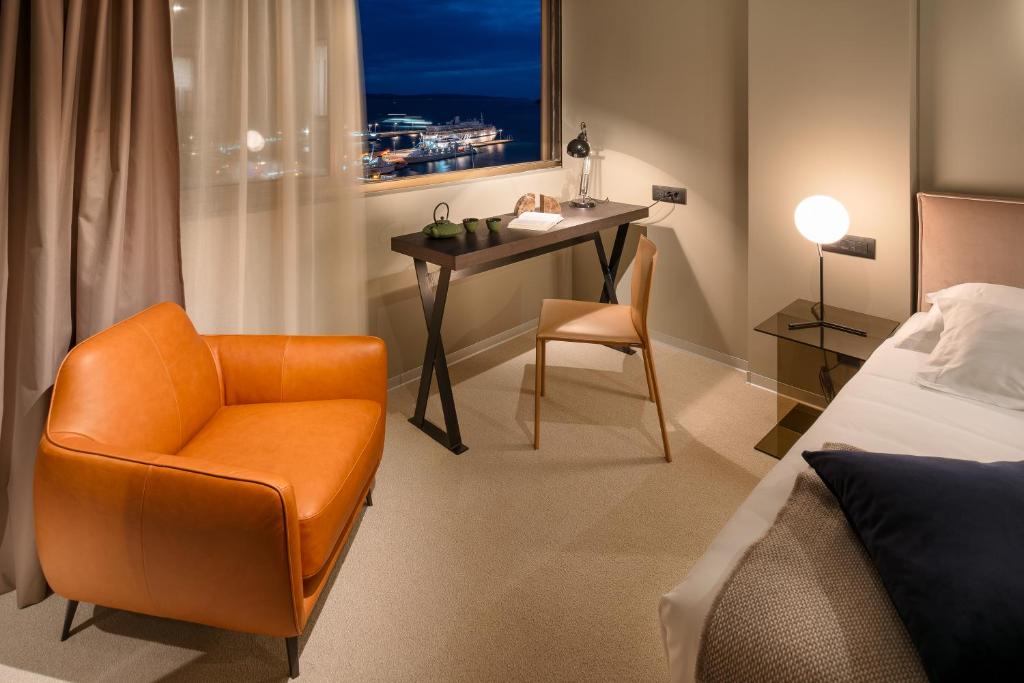 Royal Suites-Sky 6 Royal Suites-Sky 6