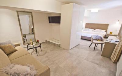 Luxury Rooms Pino 4 Luxury Rooms Pino 4