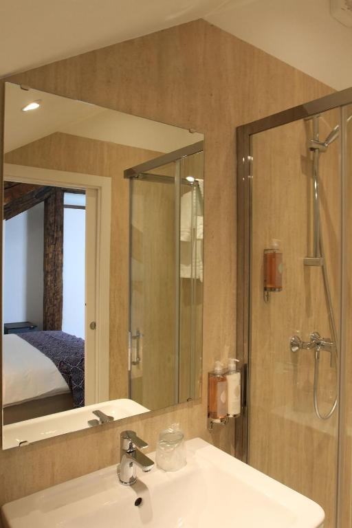 Azur Palace Luxury Rooms 7 Azur Palace Luxury Rooms 7
