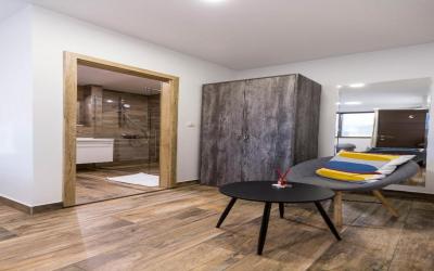 Apinelo Tower Rooms 10 Apinelo Tower Rooms 10