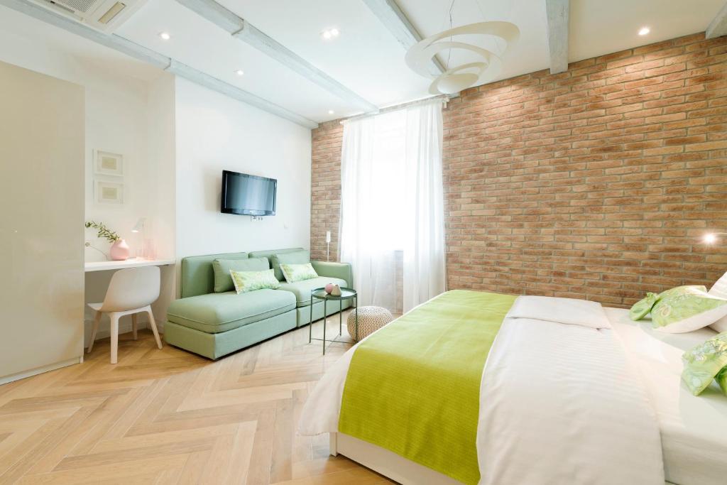 Mak Luxury Rooms 2 Mak Luxury Rooms 2