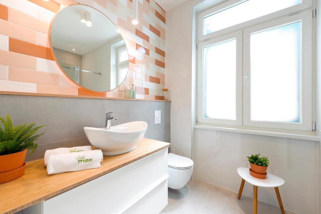 Mak Luxury Rooms 6 Mak Luxury Rooms 6