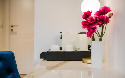 Flos Luxury Rooms 9 Flos Luxury Rooms 9