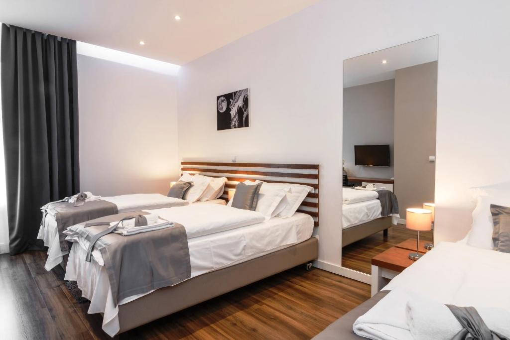 Prima Luxury Rooms 7 Prima Luxury Rooms 7