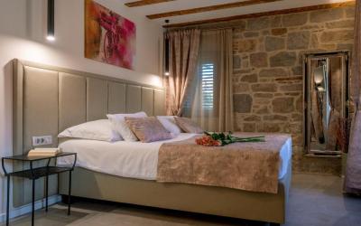 Old Spalatrum Luxury Rooms 3 Old Spalatrum Luxury Rooms 3