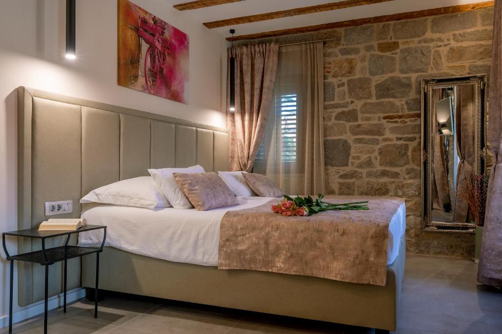 Old Spalatrum Luxury Rooms 3 Old Spalatrum Luxury Rooms 3