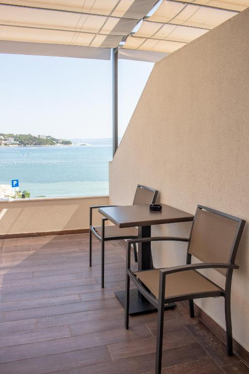 Luxury rooms ''Seven'' 10 Luxury rooms ''Seven'' 10