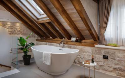 Luxury Rooms MA de Dominis 9 Luxury Rooms MA de Dominis 9