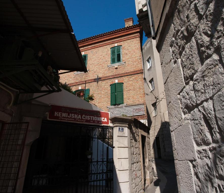 Rooms Split Pezelj 4 Rooms Split Pezelj 4