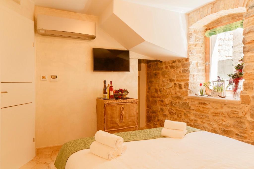 Stone house luxury rooms 5 Stone house luxury rooms 5