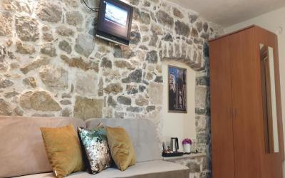Authentic Luxury Rooms 5 Authentic Luxury Rooms 5