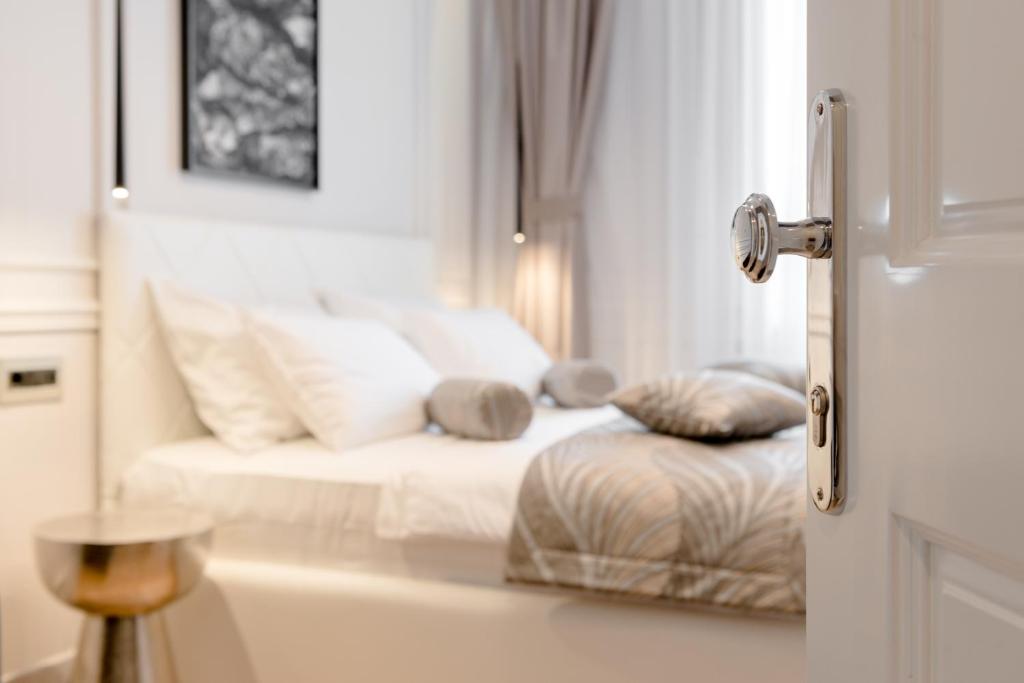 Luxury Rooms L'Avenue Split 4 Luxury Rooms L'Avenue Split 4