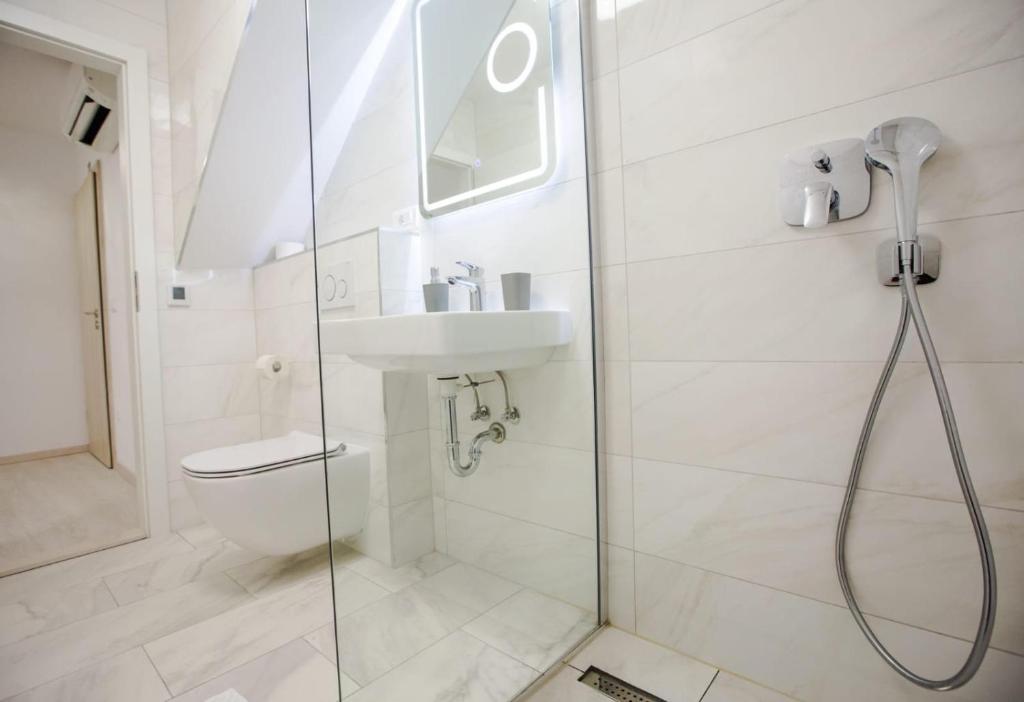 Lions luxury rooms 4 Lions luxury rooms 4