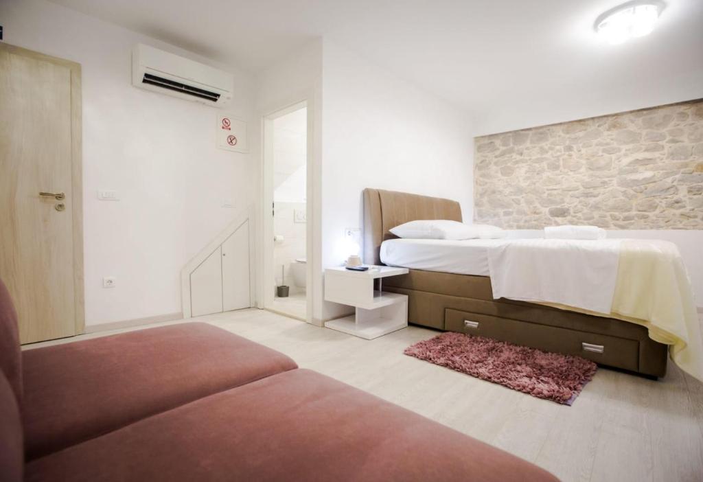 Lions luxury rooms 6 Lions luxury rooms 6