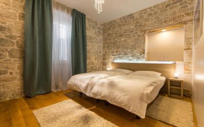 Tifani Luxury Rooms 3 Tifani Luxury Rooms 3