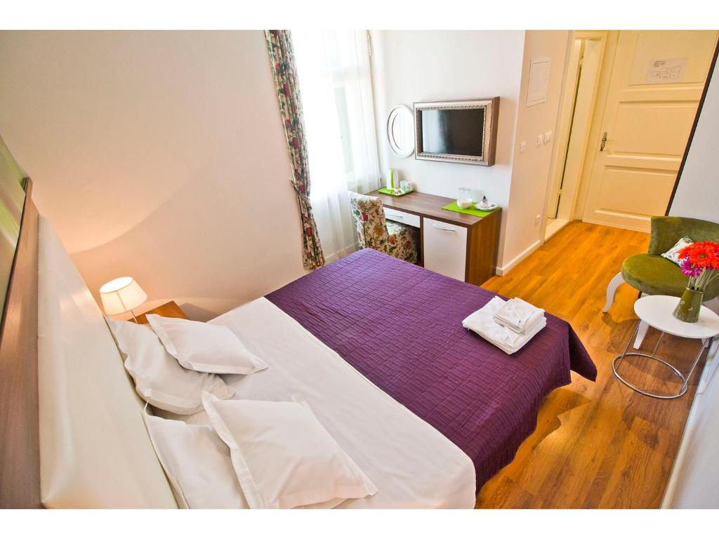 Bastion Luxury Rooms 7 Bastion Luxury Rooms 7