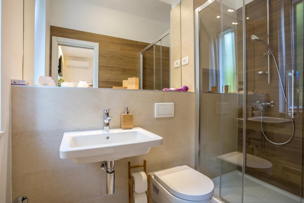 Luxury Accommodation Marino 10 Luxury Accommodation Marino 10