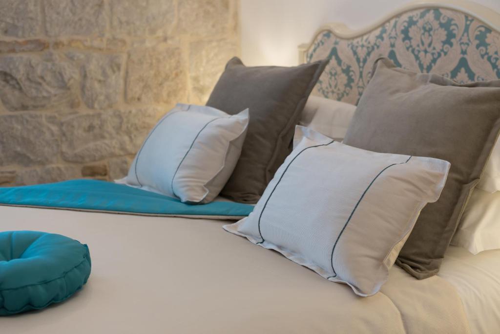 Priska Heritage Rooms 5 Priska Heritage Rooms 5
