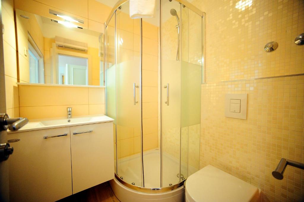 Rooms Villa Olea 1 3 Rooms Villa Olea 1 3