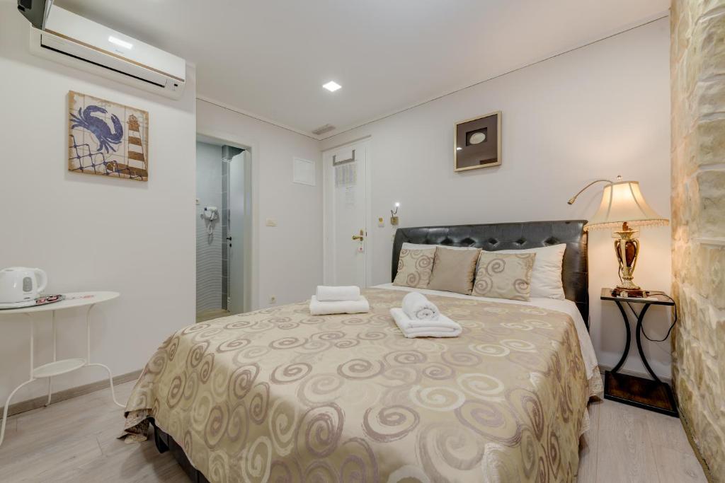 Metropole Luxury Rooms 9 Metropole Luxury Rooms 9