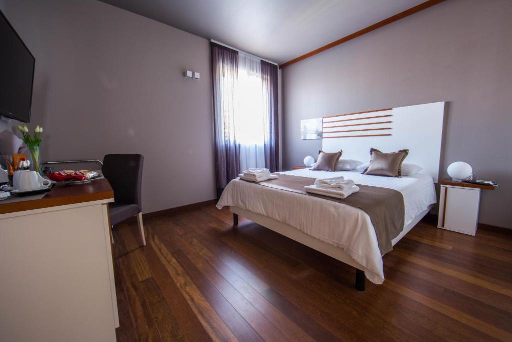 Luxury Rooms and Apartment Silente Bacvice 2 Luxury Rooms and Apartment Silente Bacvice 2