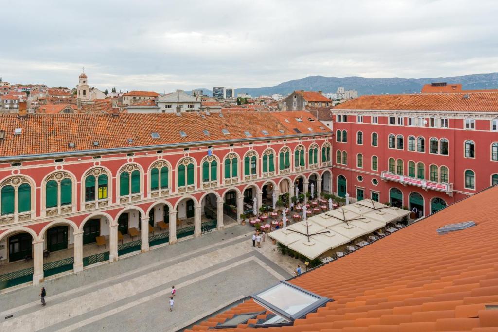 Procurator 7 Luxury Rooms 2 Procurator 7 Luxury Rooms 2