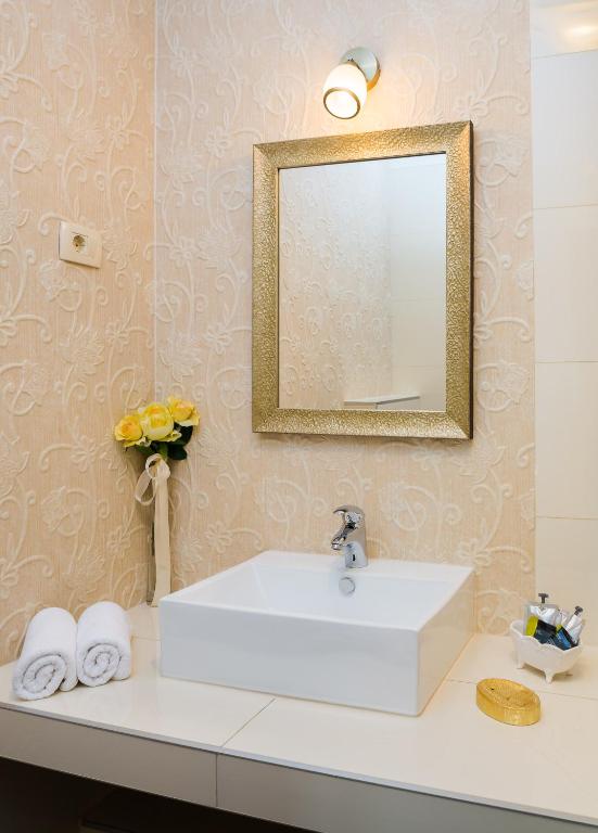 Romantic Luxury rooms 4 Romantic Luxury rooms 4
