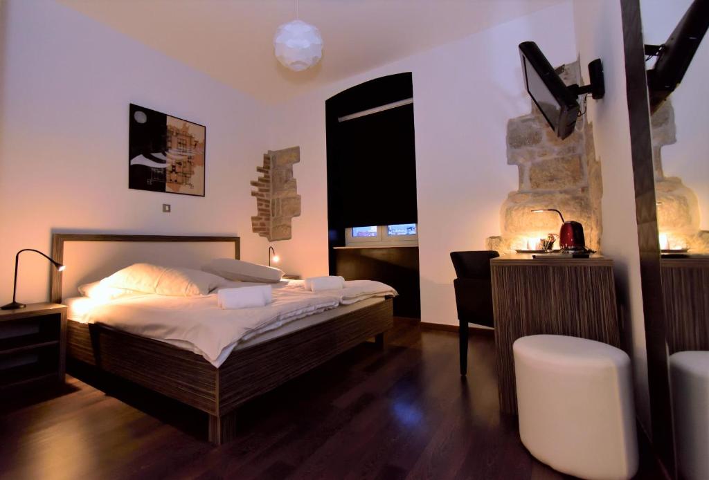 Marmontova Luxury Rooms 3 Marmontova Luxury Rooms 3