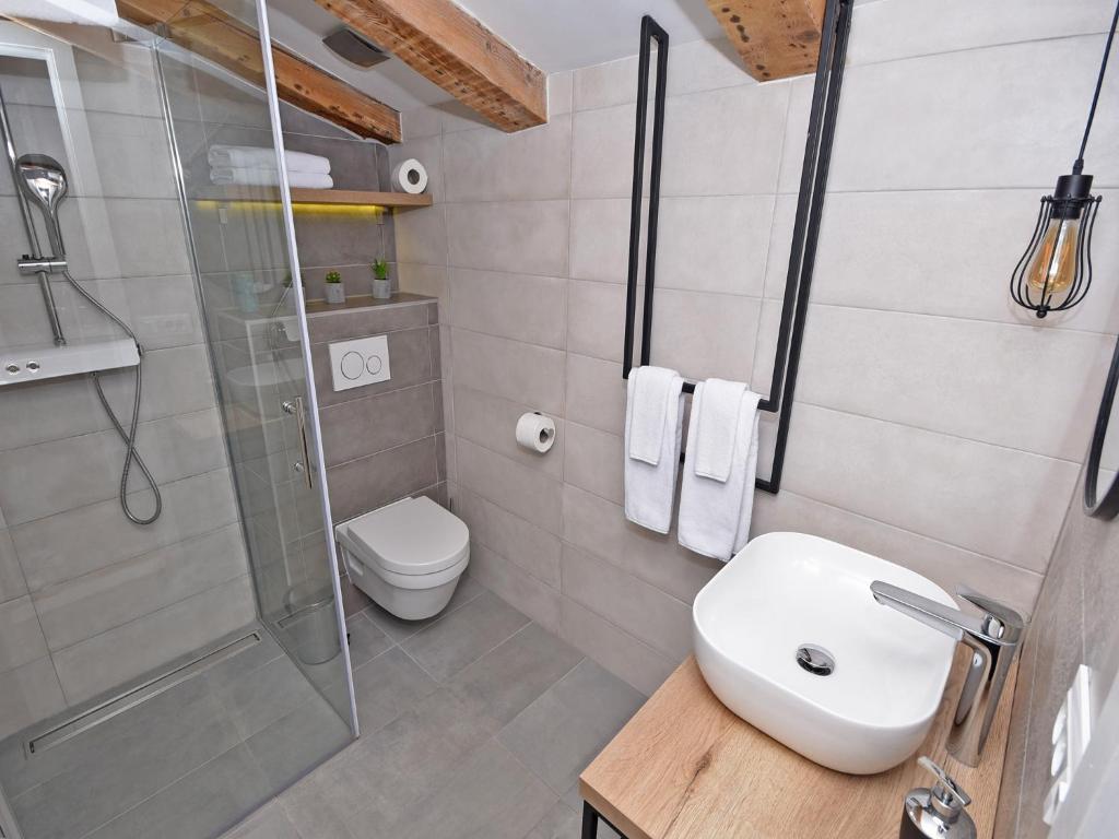 Luxury rooms Prestige Palace 6 Luxury rooms Prestige Palace 6