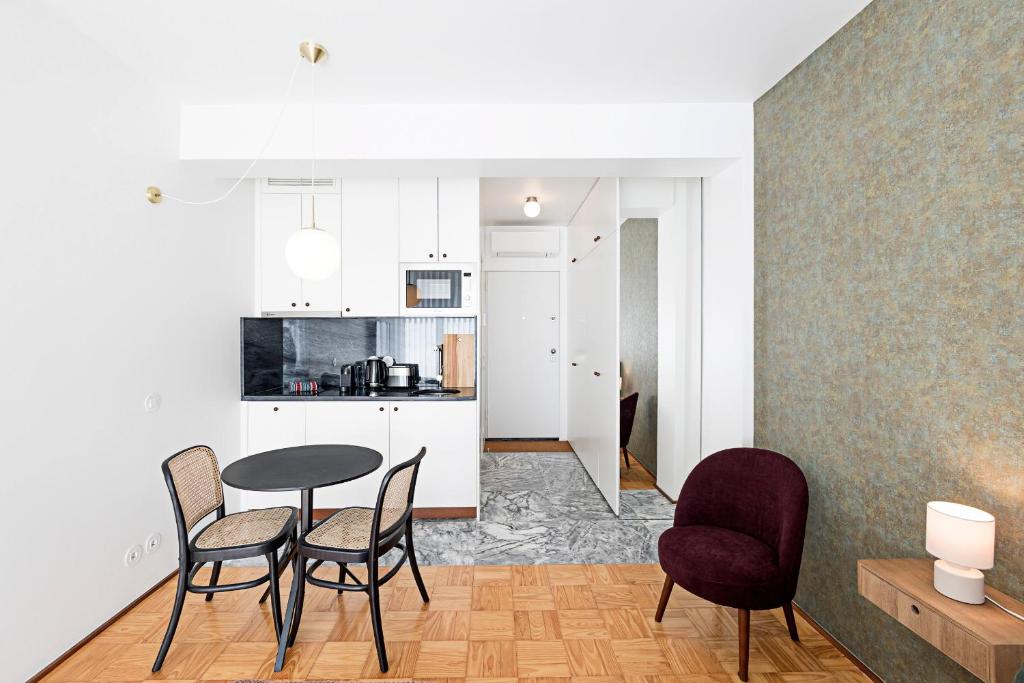 Ceuta Studio Apartments by LovelyStay 9 Ceuta Studio Apartments by LovelyStay 9
