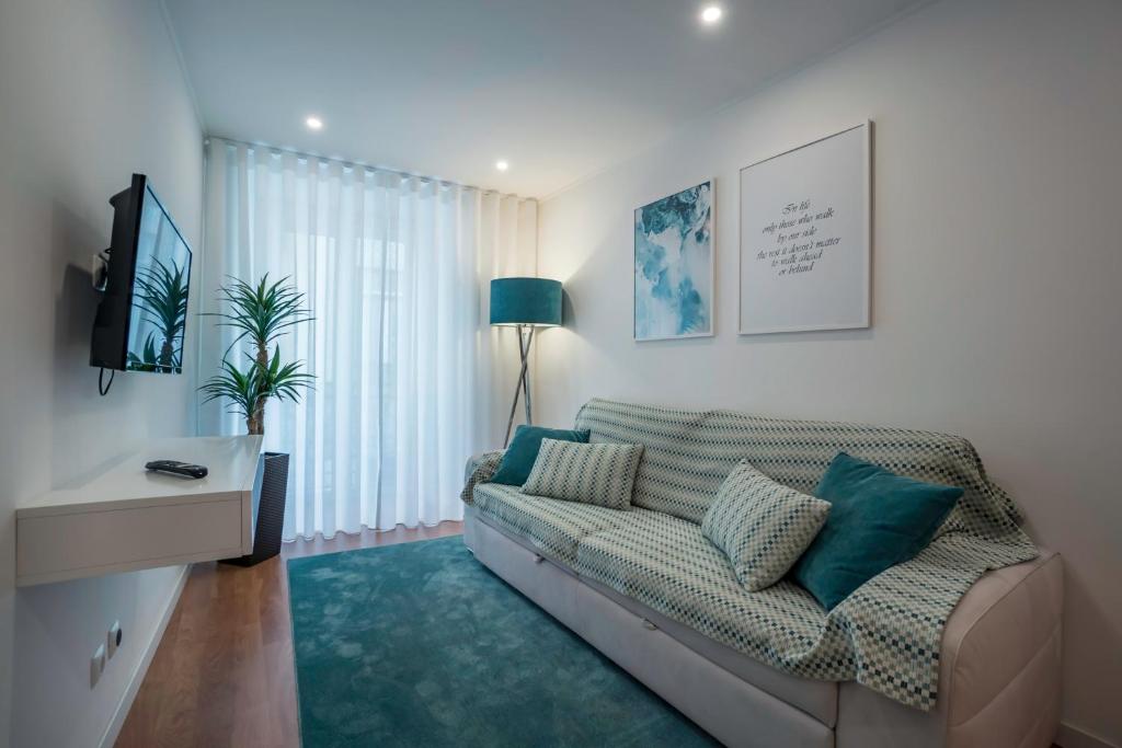 Beautiful Downtown Apartment 6 Beautiful Downtown Apartment 6
