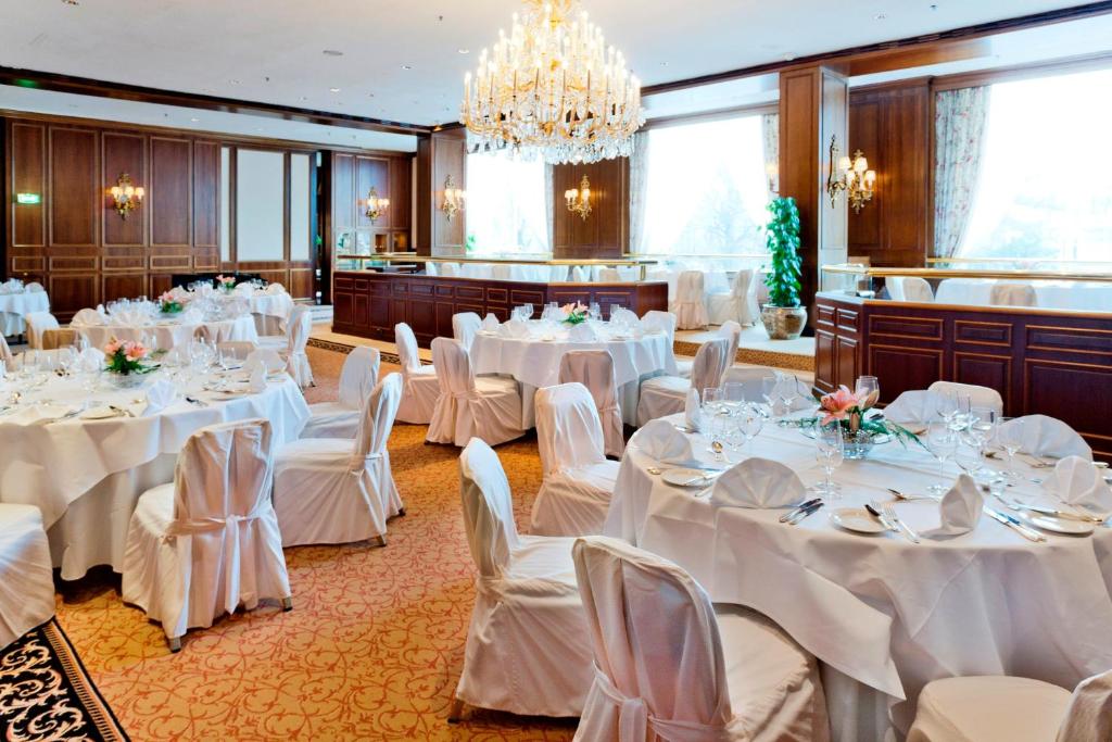 InterContinental Wien, an IHG Hotel 9 InterContinental Wien, an IHG Hotel 9