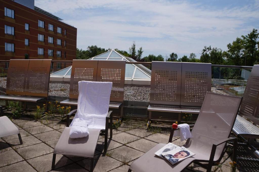 Arthur GARDEN INN 6 Arthur GARDEN INN 6