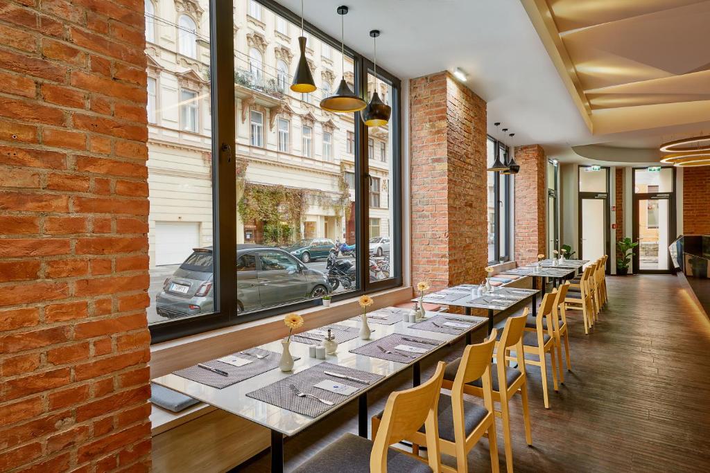 H+ Hotel Wien 6 H+ Hotel Wien 6