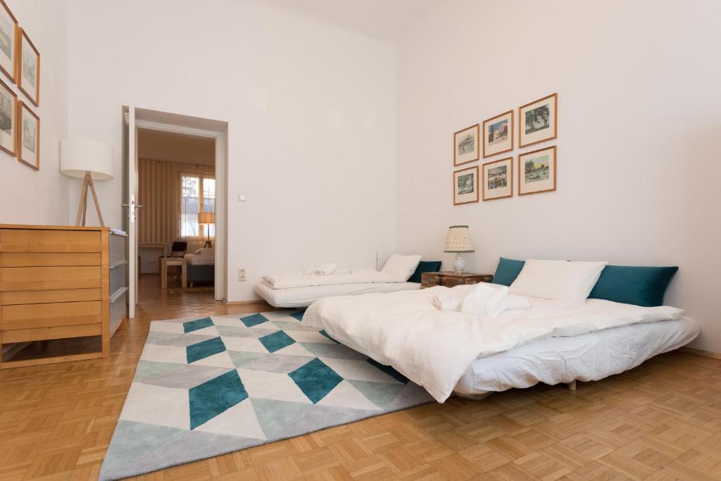 Vintage Design Apartments 6 Vintage Design Apartments 6