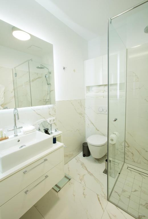 Imperium Residence - Experience the most Luxurious Apartment in Vienna Center 8 Imperium Residence - Experience the most Luxurious Apartment in Vienna Center 8