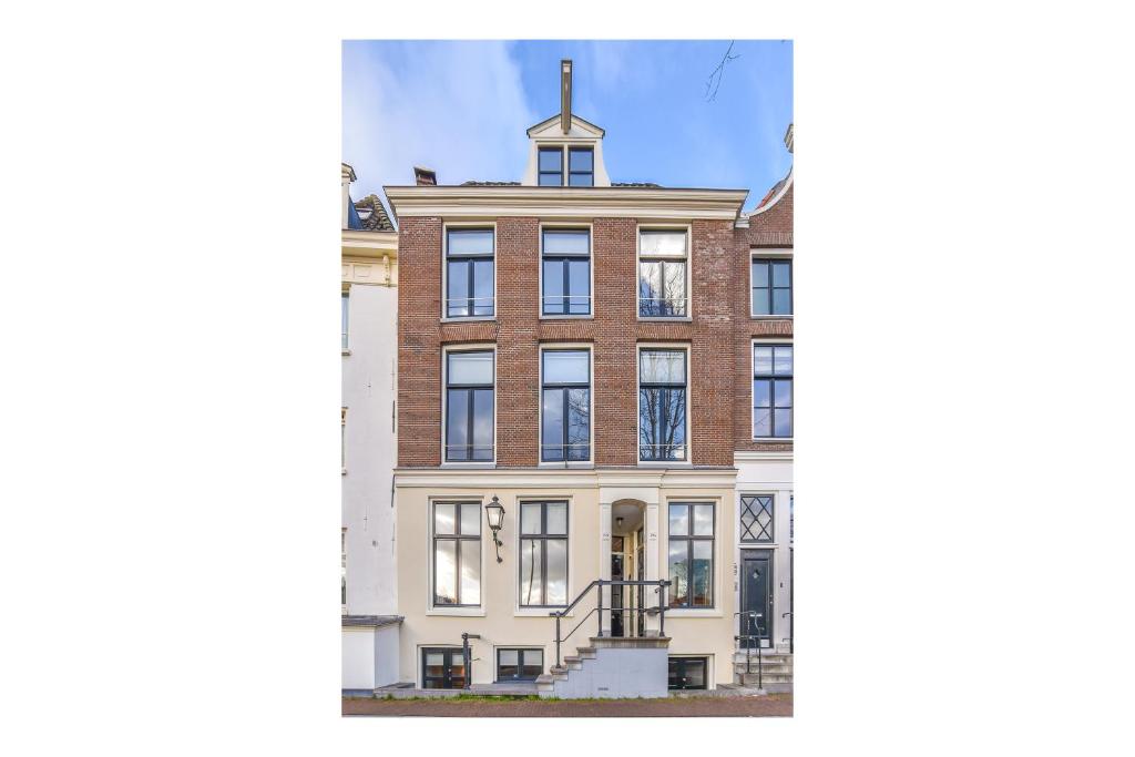 Amsterdam Canal Guest Apartment 10 Amsterdam Canal Guest Apartment 10