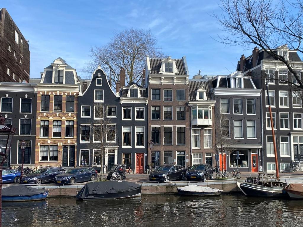 Prinsengracht Museum Bed and Breakfast 6 Prinsengracht Museum Bed and Breakfast 6