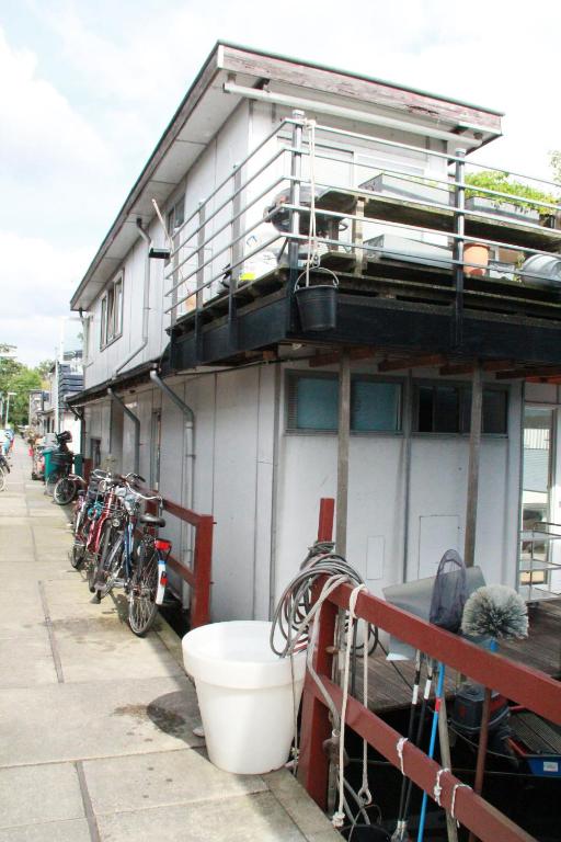 Houseboat Studio Sooki 8 Houseboat Studio Sooki 8